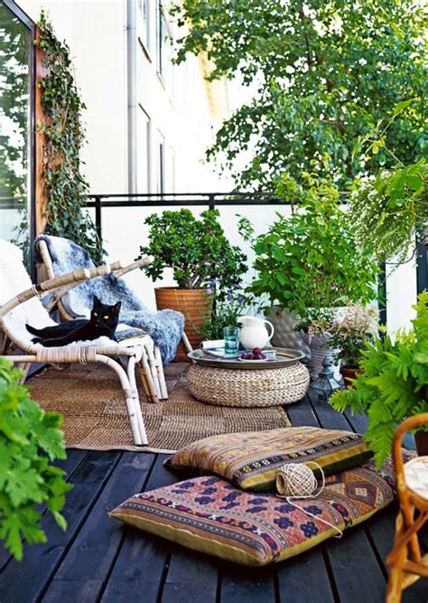 5 Ways To Make Your Balcony Garden More Attractive