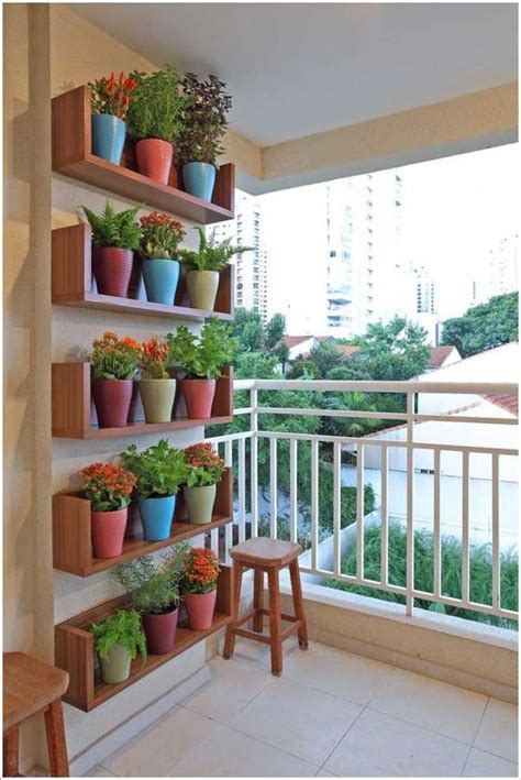 7 Tips For Vertical Gardening On Your Balcony