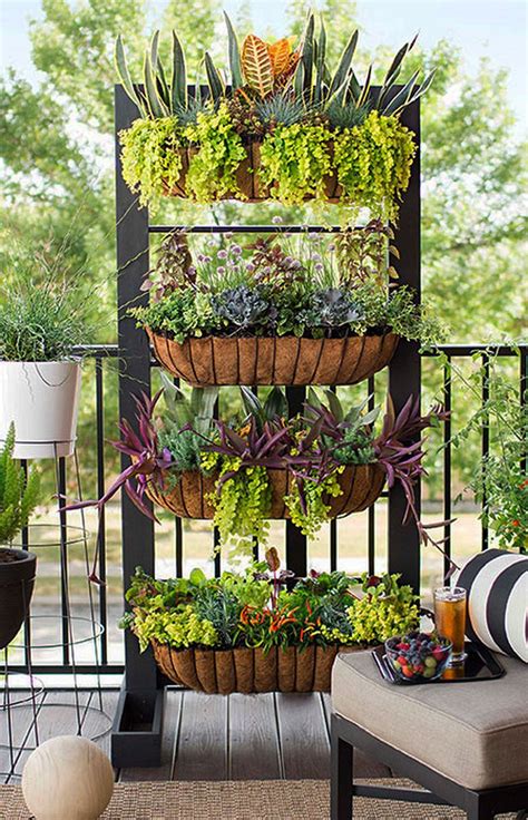 Creative Ideas For Vertical Balcony Gardens