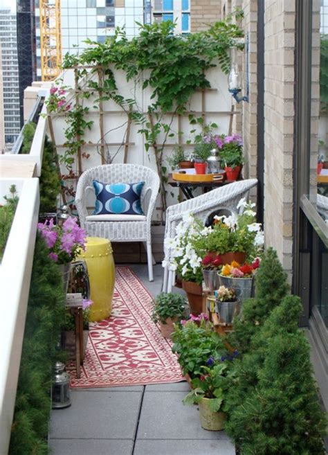 How To Incorporate Colorful Foliage Into Your Balcony