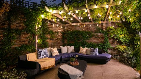 How To Use Lighting In Your Balcony Garden