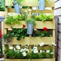 How to Use Repurposed Materials for Balcony Gardening