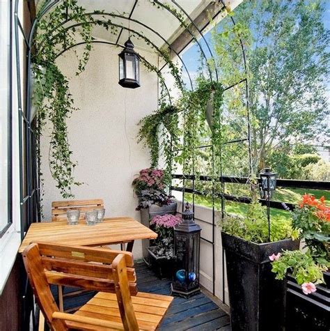 Transform Your Balcony Into A Green Retreat